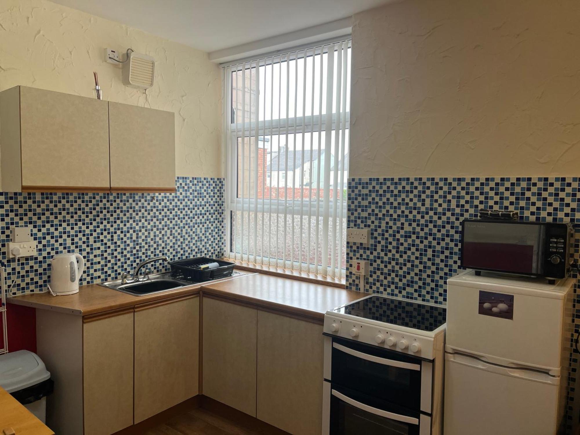 Lindisfarne Holiday Apartments - Families & Couples Only Blackpool Exterior photo