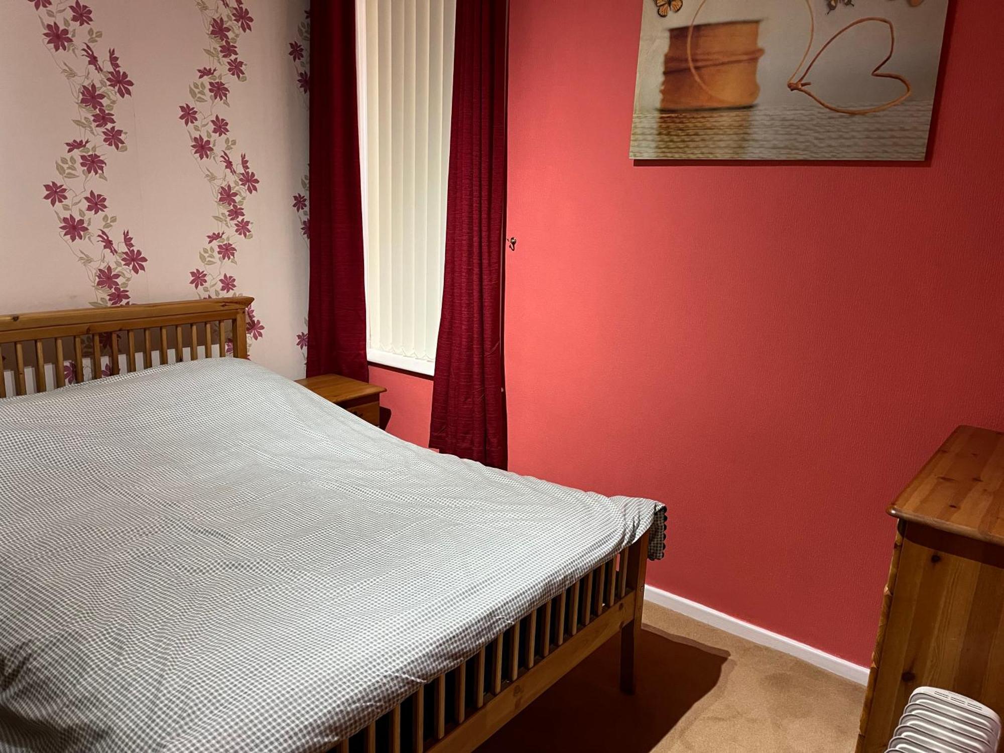 Lindisfarne Holiday Apartments - Families & Couples Only Blackpool Exterior photo