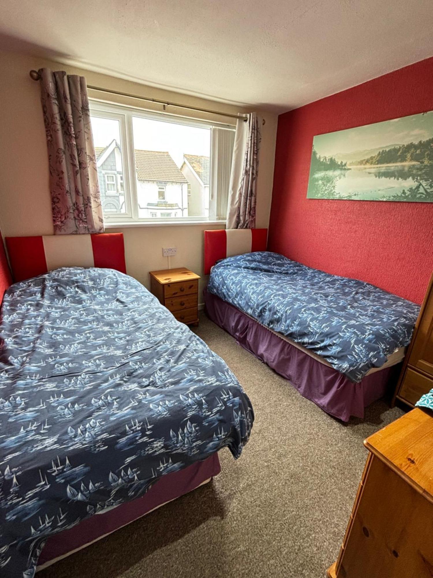 Lindisfarne Holiday Apartments - Families & Couples Only Blackpool Exterior photo